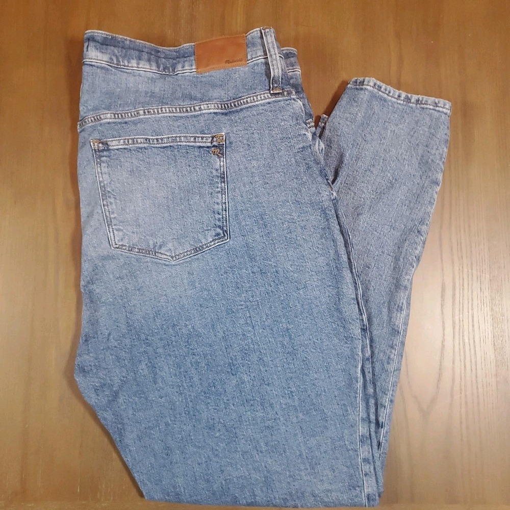Madewell 9" High-Rise Skinny Jeans Size 36T Blue Light wash Denim